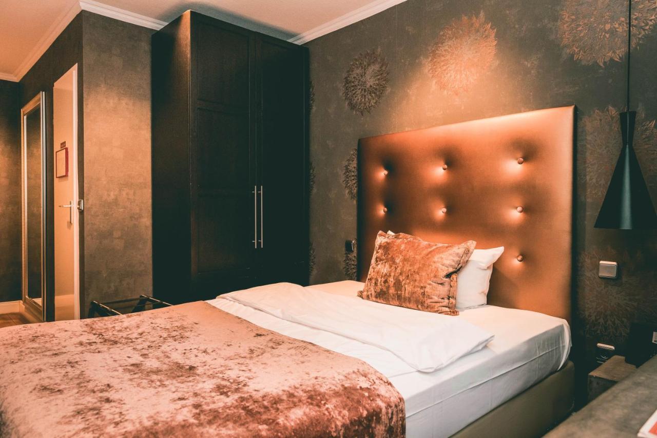 Hotel Villa Klemm - Wiesbaden City Eksteriør bilde